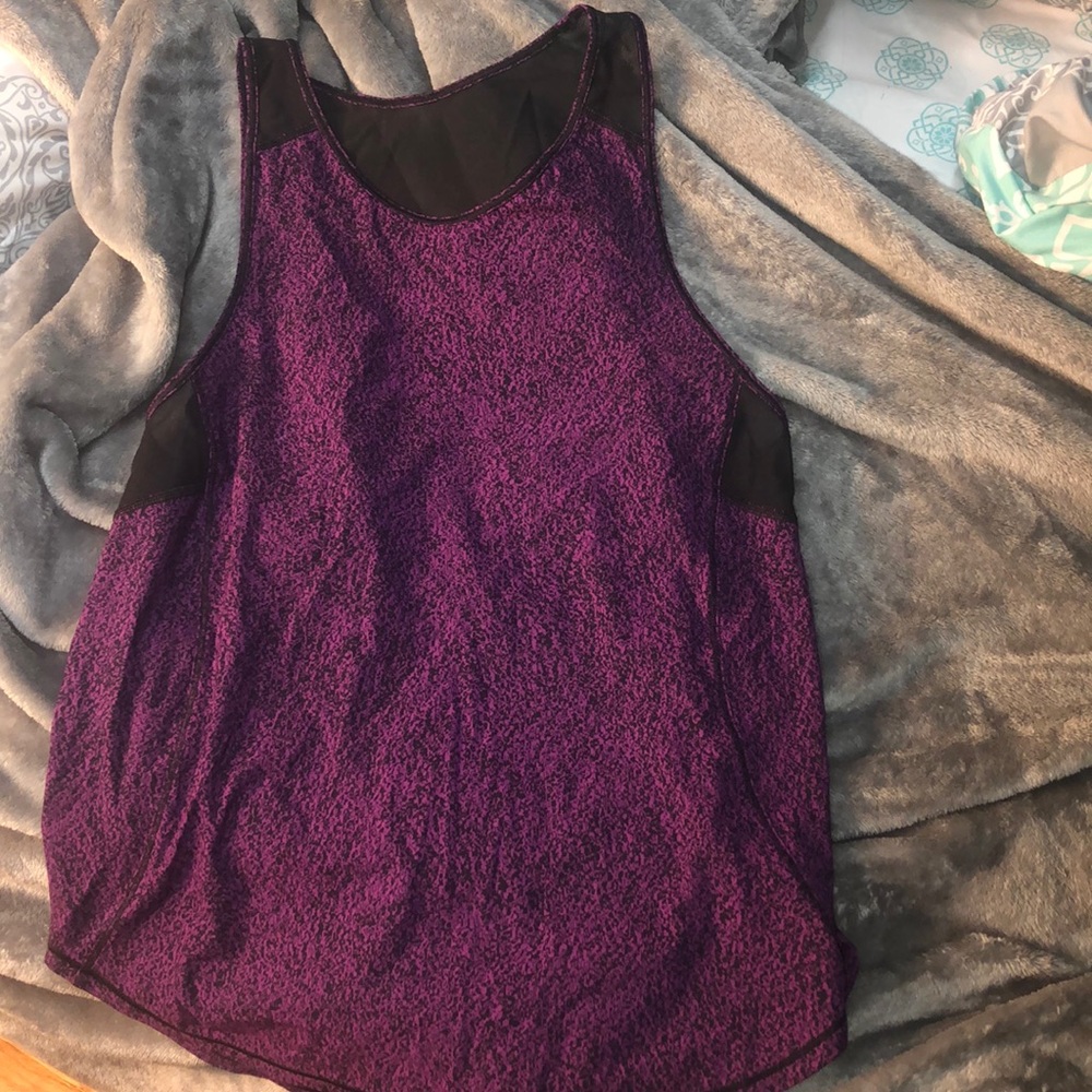 Lululemon tank